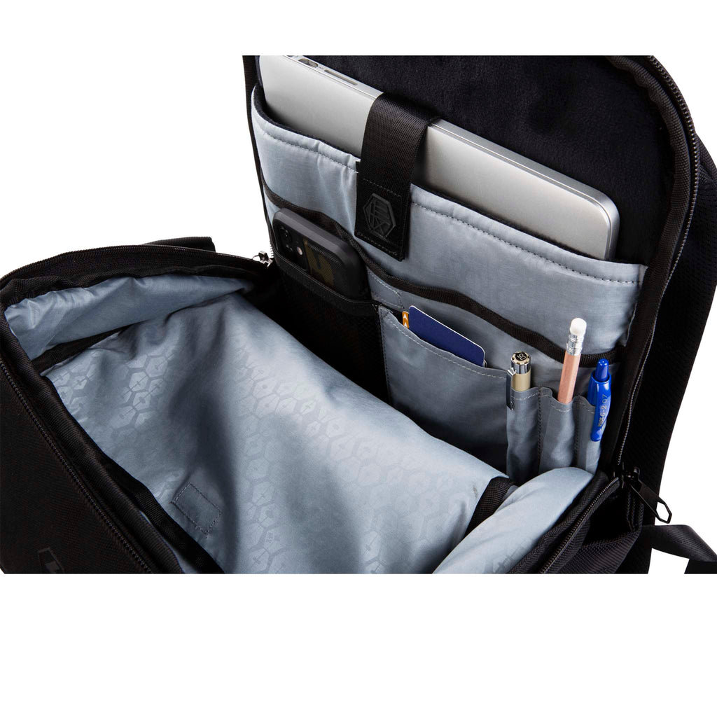 HEX Technical Backpack Glacier Camo, interior view