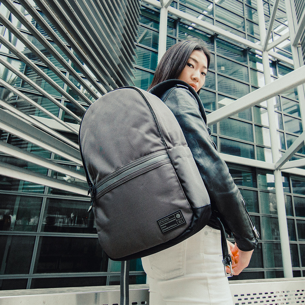 evolvebackpackgrey2_1024x1024